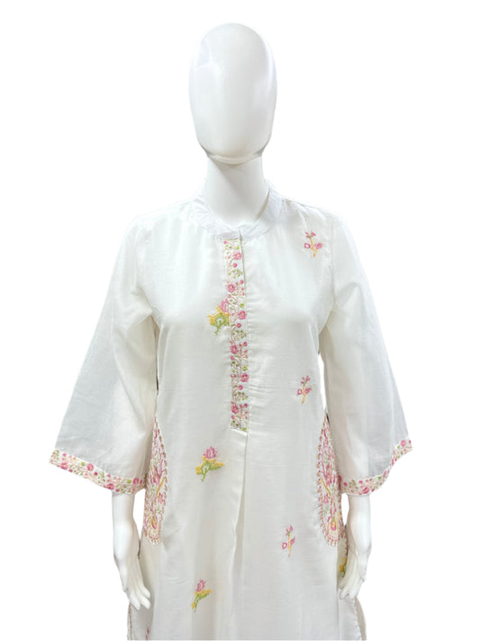 White Mul Cotton 2 Piece Set - Bell Sleeves, Pocket, Embroidery