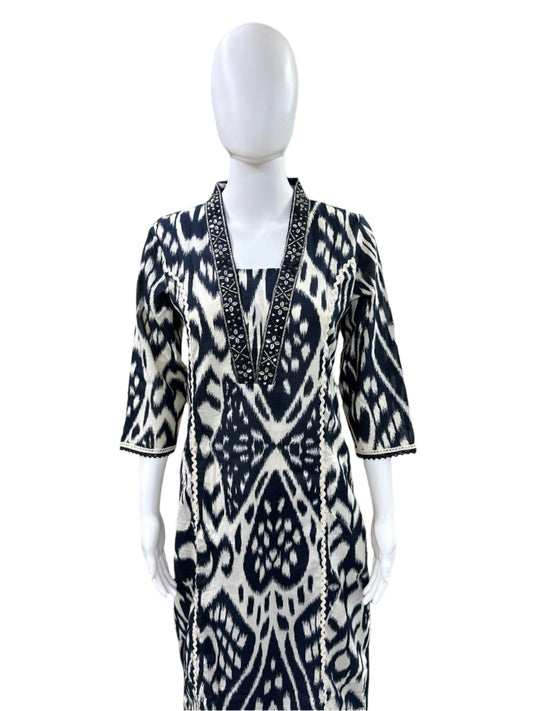 Premium Cotton 3-Piece Set - Princess Cut Top with Lace on Yoke & Hemline, Loose Pants & Dupatta - Elegant Black & Beige