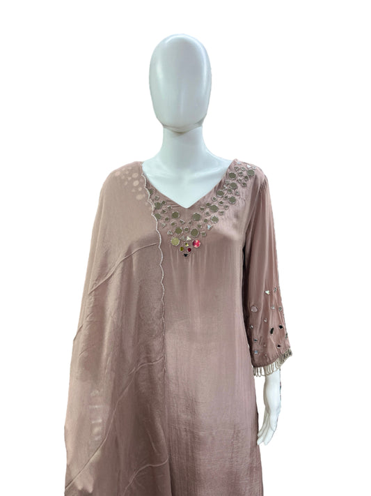 Luxurious Crepe 3-Piece Ensemble - Straight Top with Mirror Work on Yoke & Sleeves, Dupatta with Tassels & Lining in Sophisticated Mauve
