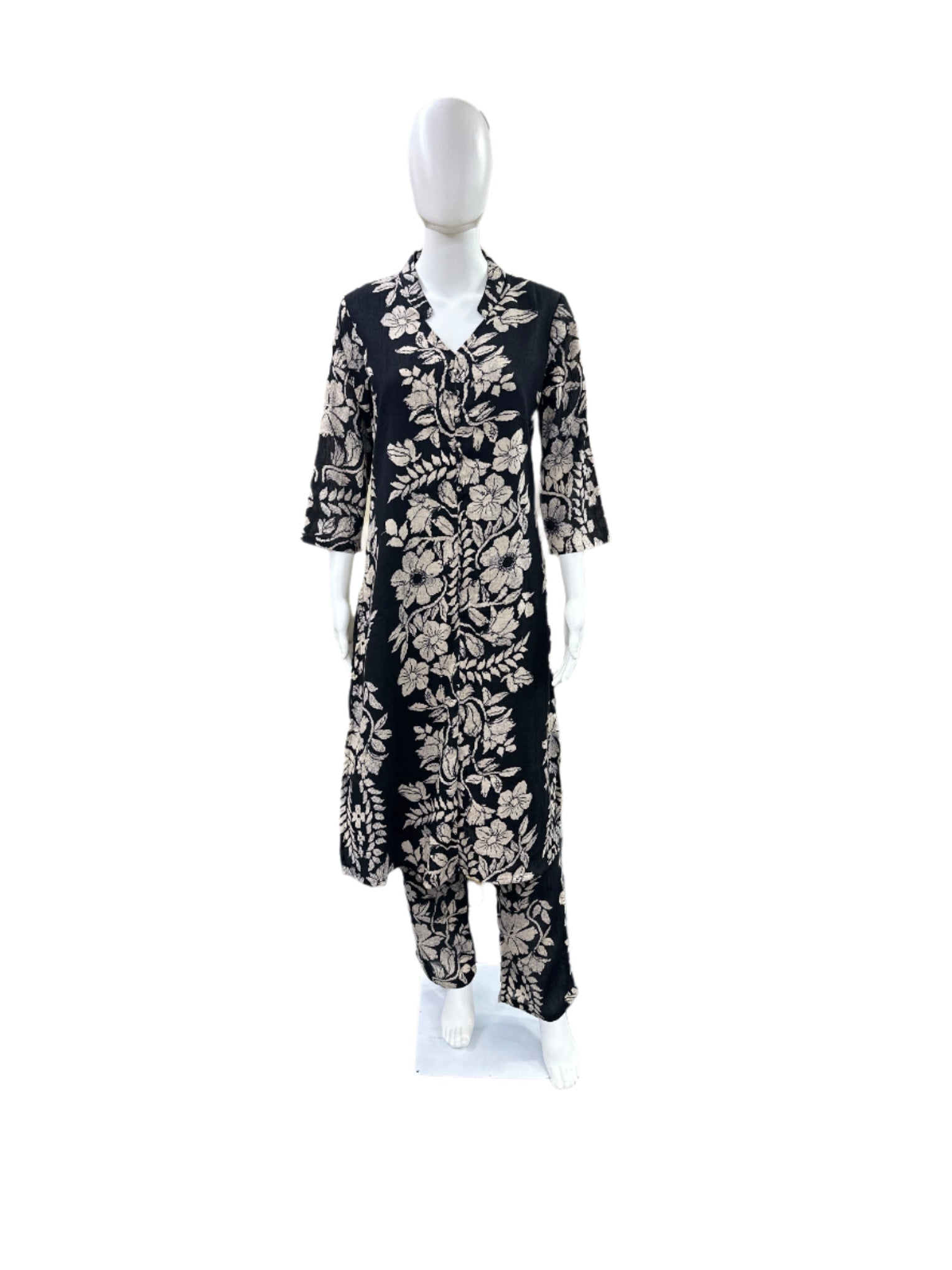 Textured Crush Cotton 2-Piece Ensemble - Romantic Floral A-Line Top with Classic Straight Pants in Sophisticated Black
