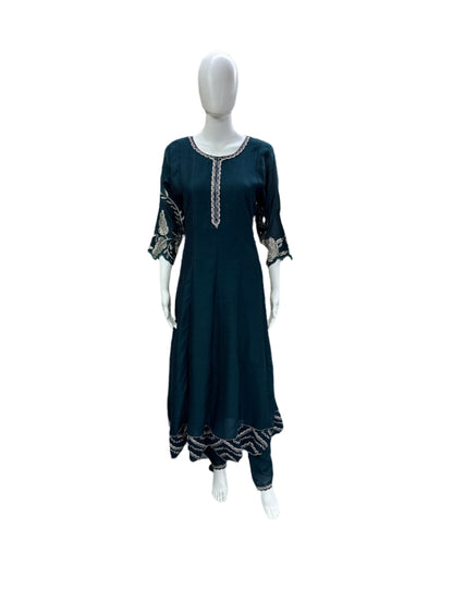 Luxurious Chinnon 3-Piece Anarkali Ensemble - Exquisite Work on Yoke &amp; Hemline with Heavy Dupatta in Majestic Peacock Green