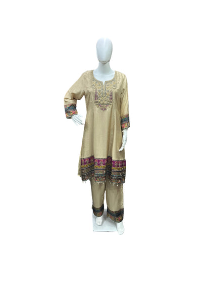 Elegant Dola Silk 3-Piece Set in Sophisticated Beige