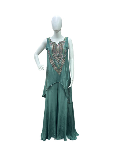 Stunning Natural Crepe 2-Piece Set in Turquoise Green