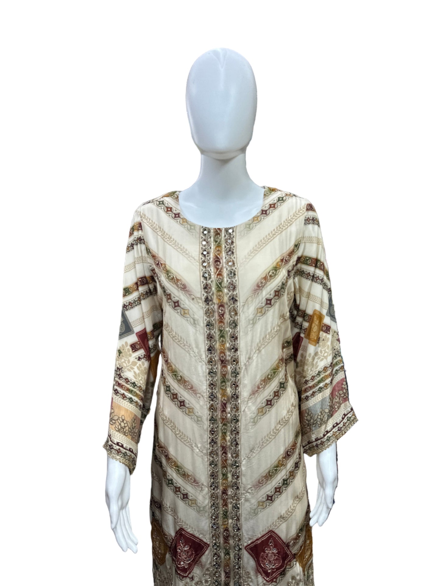 Elegant Crepe 3-Piece Set in Sophisticated Beige