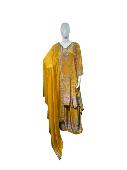 Stylish Crepe 3-Piece Set in Vibrant Mustard